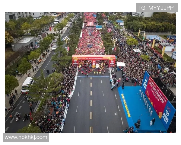 南京极限运动队在马拉松大满贯中的速度表现分析与点评